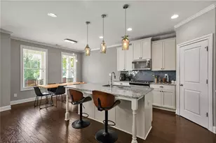 2032 Stanfield Ave NW, Atlanta, GA 30318 - Photo 11