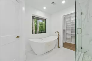 1542 Lavista Rd, Atlanta, GA 30329 - Photo 19