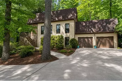 395 Nottingham Drive, Marietta, GA 30066 - Photo 1