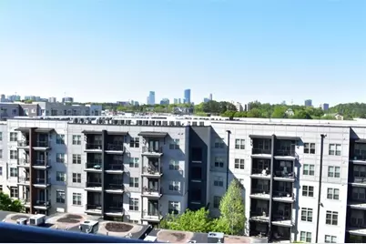 711 Cosmopolitan Drive NE #715, Atlanta, GA 30324 - Photo 9