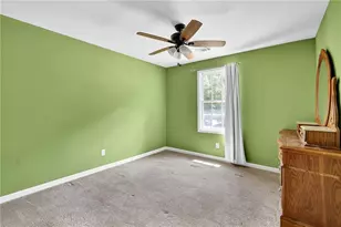 1895 Meadowchase Ct, Snellville, GA 30078 - Photo 17