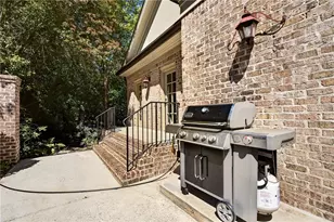 4917 Rebel Trail, Atlanta, GA 30327 - Photo 99
