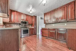 6911 Beechwood Dr, Acworth, GA 30102 - Photo 9