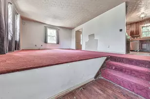 6911 Beechwood Dr, Acworth, GA 30102 - Photo 3