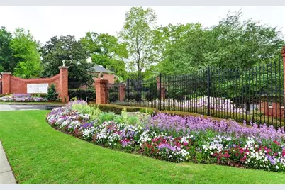25316 Plantation Drive NE #316, Atlanta, GA 30324 - Photo 1