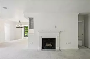 25316 Plantation Dr NE, Atlanta, GA 30324 - Photo 7
