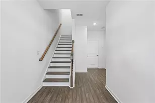 623 Oak Blf Dr, Cumming, GA 30040 - Photo 17