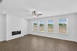 623 Oak Blf Dr, Cumming, GA 30040 - Photo 3