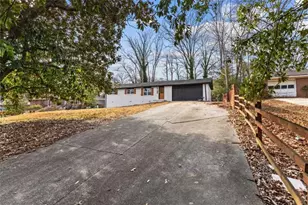520 Stonewood Dr, Stone Mountain, GA 30087 - Photo 47