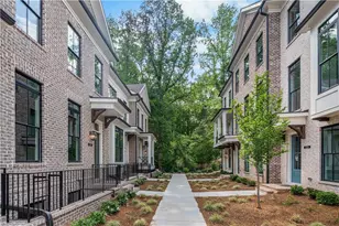 225 Midnight Oak Run, Alpharetta, GA 30009 - Photo 3
