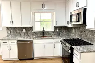 2304 Rolling Acres Ct SW, Conyers, GA 30094 - Photo 7