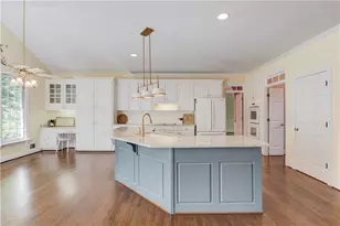 2591 Kenswick Cir, Lawrenceville, GA 30044 - Photo 9