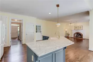 2591 Kenswick Cir, Lawrenceville, GA 30044 - Photo 11