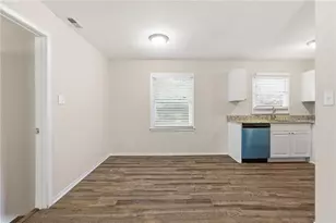 3660 Fairlane Dr NW, Atlanta, GA 30331 - Photo 9