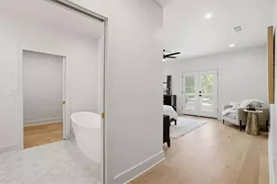 1566 Olympian Circle, Atlanta, GA 30310 - Photo 23