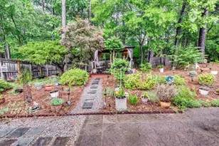 1427 Preserve Park Dr, Loganville, GA 30052 - Photo 35