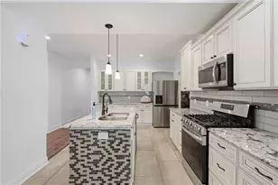1405 Cumberland Creek Ln SW, Marietta, GA 30008 - Photo 11