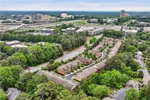127 Barkley Ln, Atlanta, GA 30328 - Photo 33