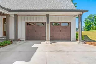 54 N Cove Dr, Newnan, GA 30263 - Photo 5