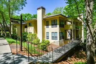607 Lismore SE, Smyrna, GA 30080 - Photo 3