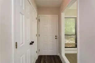 607 Lismore SE, Smyrna, GA 30080 - Photo 5