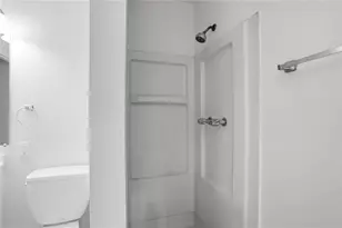 799 Kings Grant Dr NW, Atlanta, GA 30318 - Photo 21