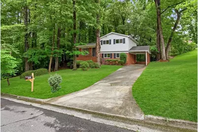 799 Kings Grant Drive NW, Atlanta, GA 30318 - Photo 3
