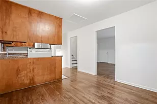 799 Kings Grant Dr NW, Atlanta, GA 30318 - Photo 9