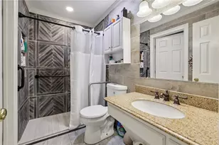 260 Hanarry Dr, Lawrenceville, GA 30046 - Photo 13