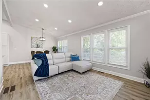 3721 Greentree Farms Dr, Decatur, GA 30034 - Photo 9