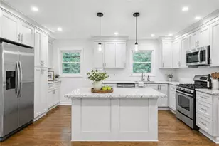 1703 Barrett Dr NW, Atlanta, GA 30318 - Photo 3