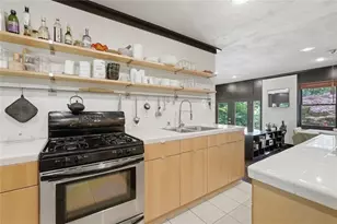 744 Bonnie Dell Dr, Marietta, GA 30062 - Photo 15