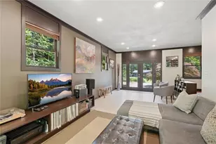 744 Bonnie Dell Dr, Marietta, GA 30062 - Photo 5