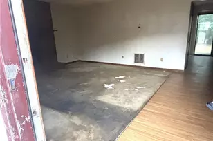 906 Silverwood Dr, Atlanta, GA 30349 - Photo 5