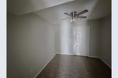 906 Silverwood Drive, Atlanta, GA 30349 - Photo 9