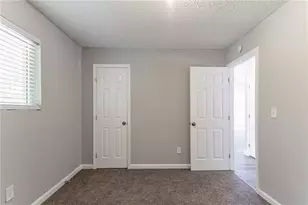 2466 Fairway Cir SW, Atlanta, GA 30331 - Photo 17