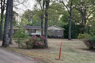 75 Cedar Hill Dr, Stockbridge, GA 30281 - Photo 1