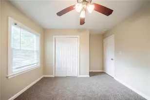 3185 Bluebird Ln, Decatur, GA 30032 - Photo 15