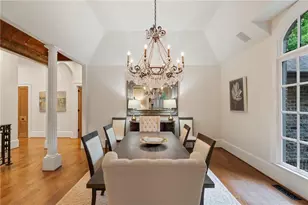 738 Wildwood Rd, Atlanta, GA 30324 - Photo 15