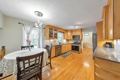 2711 Georgian Court, Marietta, GA 30068 - Photo 15
