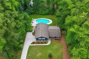 2711 Georgian Ct, Marietta, GA 30068 - Photo 1