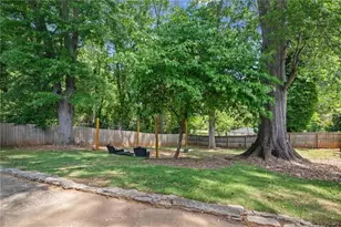 2010 Delphine Dr, Decatur, GA 30032 - Photo 25