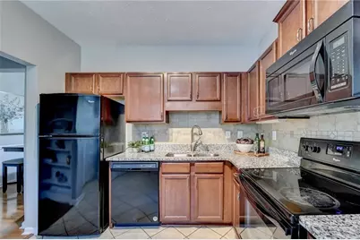 5559 Glendridge Dr #1409, Atlanta, GA 30342 - Photo 5