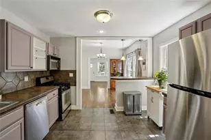2259 Newnan St, East Point, GA 30344 - Photo 9