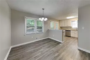 434 Robin Hood Dr, Douglasville, GA 30134 - Photo 5