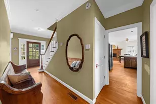 12493 Charlotte Dr, Alpharetta, GA 30004 - Photo 5