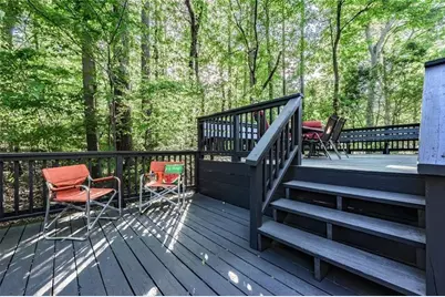 3921 Shoemaker Way, Marietta, GA 30062 - Photo 9