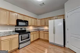2749 Suttonwood Way, Buford, GA 30519 - Photo 11