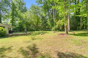 3080 Brownmoore Dr SW, Marietta, GA 30060 - Photo 17