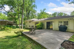 3080 Brownmoore Dr SW, Marietta, GA 30060 - Photo 3